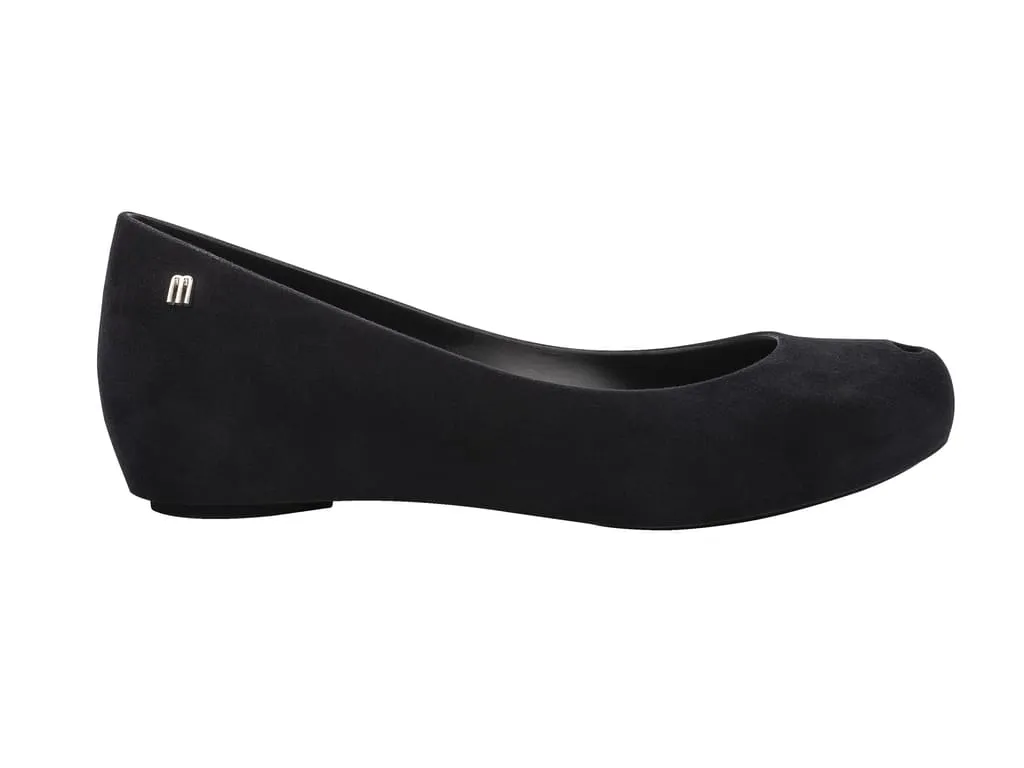 MELISSA ULTRAGIRL VELVET AD