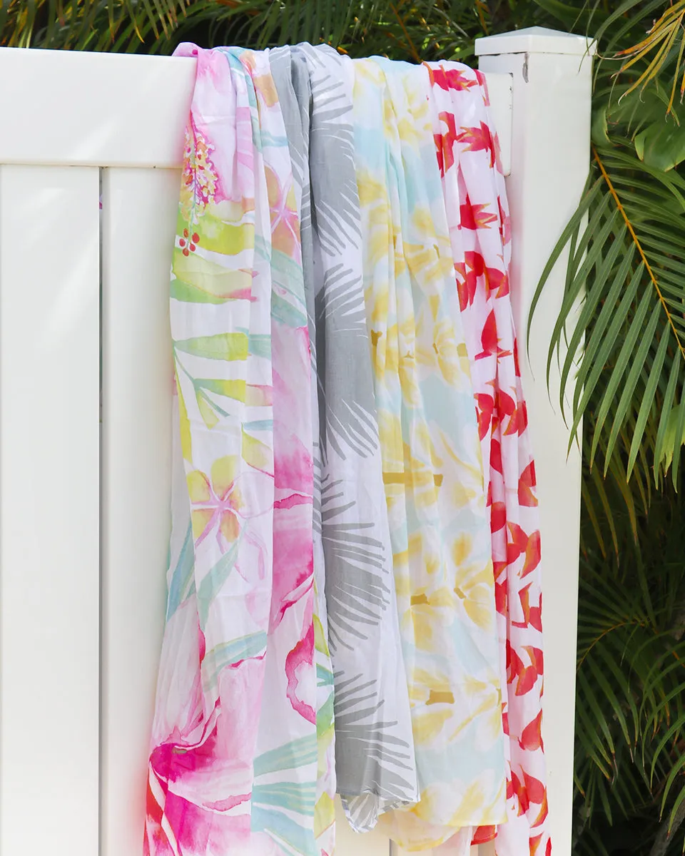 *Pink Tropical Leaves Pareo